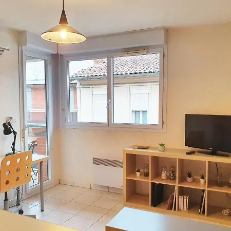 Apartment T1 Bis- Hypercentre - Parking Gratuit *